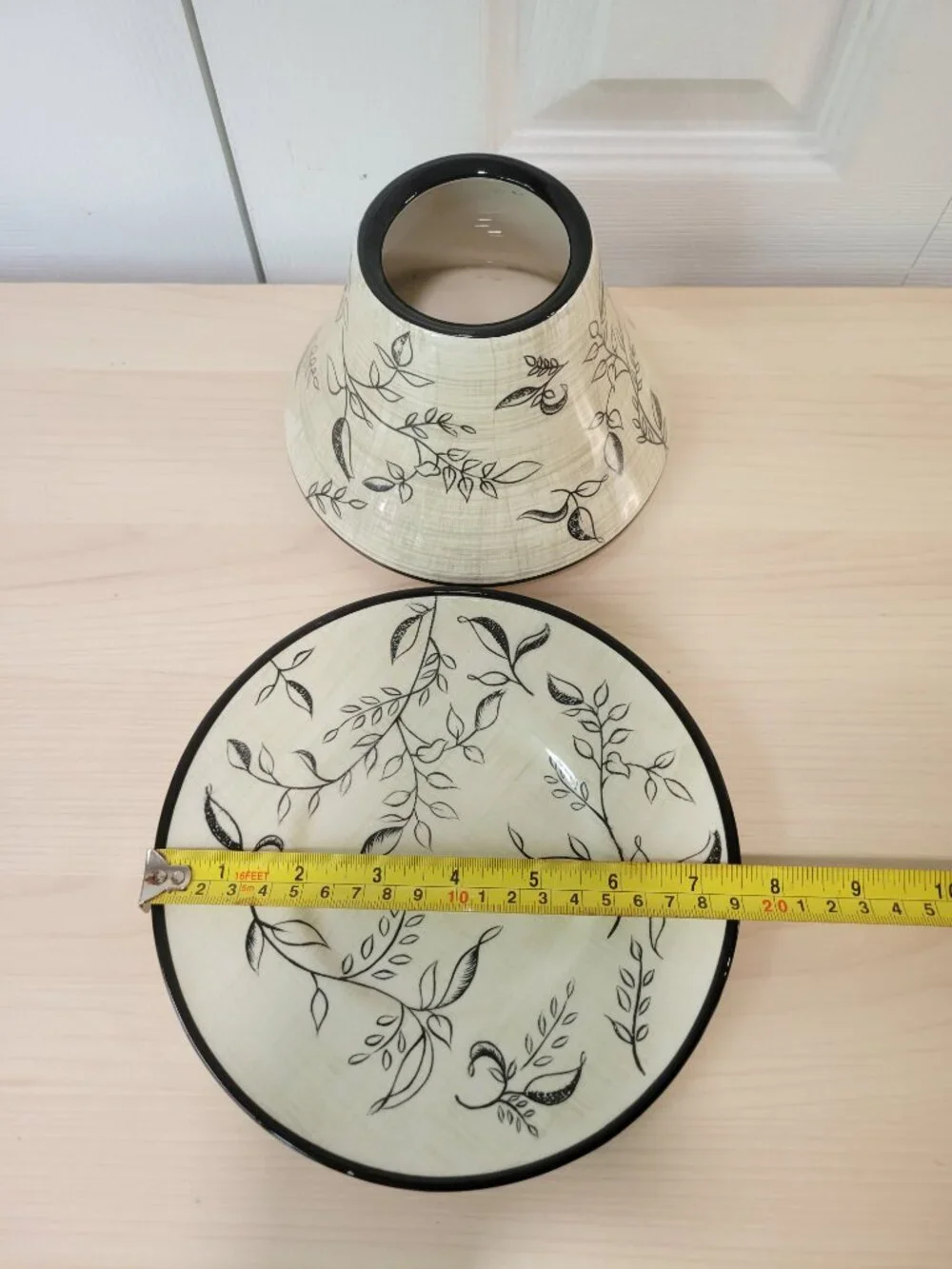 Vintage Retired YANKEE CANDLE Linen Branches Leaves Ceramic Shade Underplate Set
